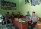 Kanit Binmas Polsek Susukan Polresta Cirebon  Sambangi Warga Ujung Gebang, Jaga Kamtibmas