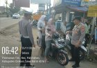 Polsek Gempol di bawah naungan Polresta Cirebon melaksanakan kegiatan peneguran dan pemberian himbauan kepada para pengendara yang menggunakan jalan, terutama kepada mereka yang melanggar aturan lalu lintas.