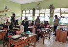 Monitoring Pendistribusian MBG Polsek Klangenan Polresta Cirebon terjunkan Bhabinkamtibmas