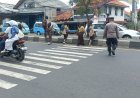 PATROLI ANTISIPASI TAWURAN PELAJAR DAN PH SIANG, POLSEK DEPOK CIPTAKAN SITUASI AMAN DI JALUR PANTURA