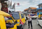 Polsek Weru Tertibkan Parkir di Ruas Jl. Otista Weru