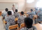 Wakapolsek Klangenan Polresta Cirebon Beri Motivasi Pelajar SMKN 1 Jamblang