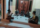 Patroli Polsek Kaliwedi Sambangi Warga Desa Ujungsemi