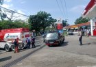 Respon Cepat Personil Pos Pam Dukupuntang Menangani Kendaraan Pengangkut BBM Yang Mengalami Trouble Di Jalan Depan SPBU Dukupuntang