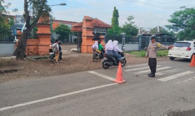 Polsek Panguragan Polresta Cirebon Gatur Pagi Demi Kelancaran Lalu Lintas