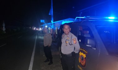 Polsek LosariLaksanakan KRYD Patroli Dialogis Antisipasi C3 di Objek Vital Toko Indomaret