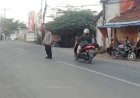 Polsek Karangsembung Laksanakan PH Pagi di Jalan Raya Karangsembung Wujudkan Keselamatan Masyarakat