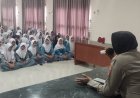 Polsek Ciwaringin melaksanakan program "Police Go to school" Pembinaan dan Penyuluhan di MTS dan MA Terpadu Tunas Cendikia Babakan Ciwaringin.