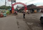 Polsek Gegesik Laksanakan Gatur Lalin Pagi di Titik Rawan Macet, Wujudkan Keamanan dan Kenyamanan Masyarakat
