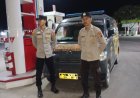 Anggota Polsek Arjawinangun Polresta Cirebon giatkan patroli ke Obyek Vital SPBU Rawagatel ciptakan malam. Hari kondusif.