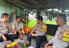 Pererat Silaturahmi, Bhabinkamtibmas Polsek Weru Laksanakan Sambang Door to Door