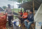 Polresta Cirebon Dukung Ketahanan Pangan, Personel Polsek Pabedilan Sambangi Petani Jagung dan Bawang di Desa Pasuruan