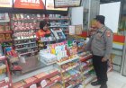 Cegah Gangguan Kamtibmas, Polsek Pangenan Berikan Himbauan Keamanan kepada Karyawan Minimarket Alfamart