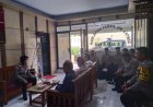 Kapolsek Ciwaringin Polresta Cirebon AKP Sri Nuryati, SH. Gelaran Anev Mingguan, berikan Semangat, penekanan kedisiplinan dan Kinerja Anggota serta Peningkatan Pelayanan Publik.