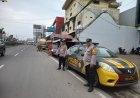 Pastikan Kelancaran Arus Lintas, Personel Polsek Weru Gelar Gatur Pagi