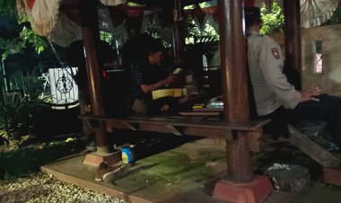 Jaga Kondusifitas Malam Hari, Polsek Waled Gelar Patroli Dialogis dan Sampaikan Pesan Kamtibmas