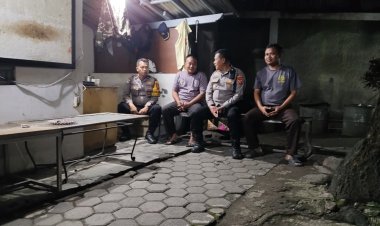 Kapolsek Weru Pimpin Patroli Dialogis Malam Hari
