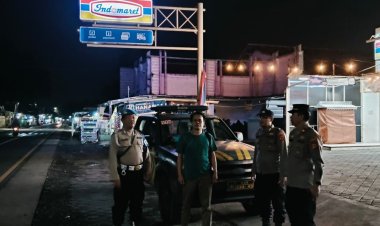 Patroli Obvit Indomaret untuk berikan rasa aman dan nyaman kepada warga yang mau belanja.